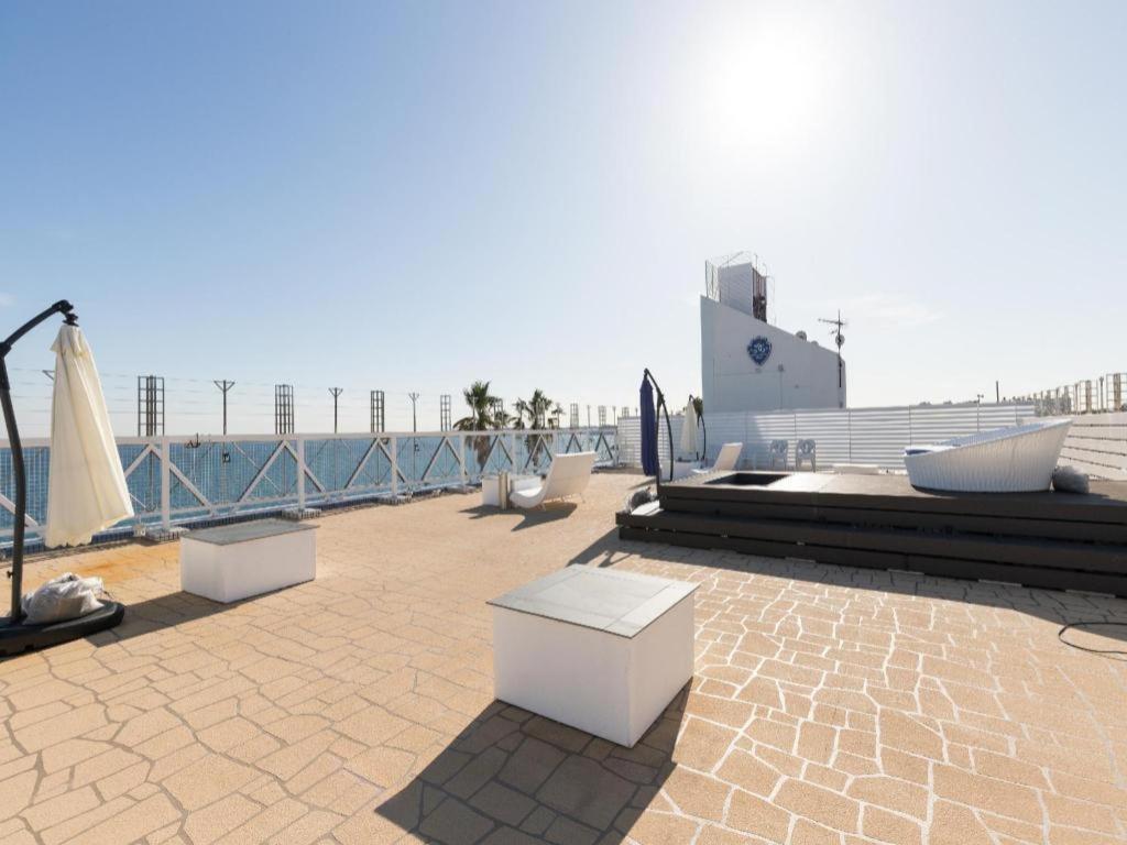 Mykonos Resort Miura Jokoszuka Kültér fotó