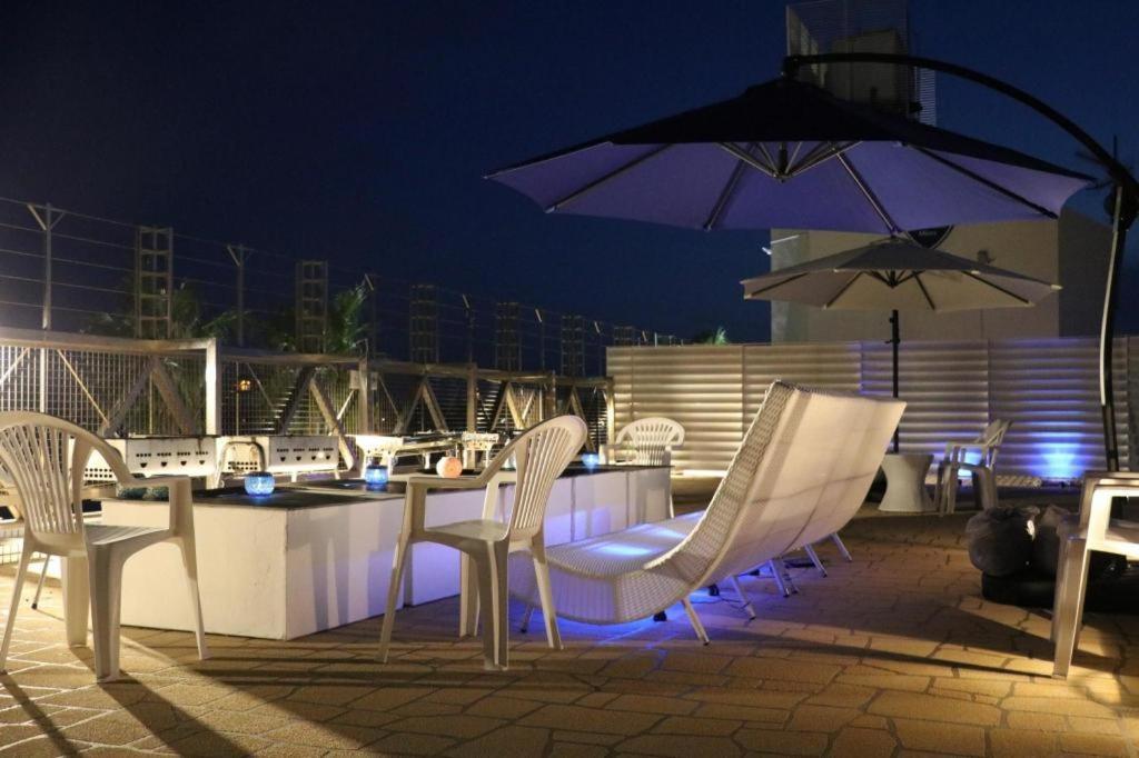Mykonos Resort Miura Jokoszuka Kültér fotó